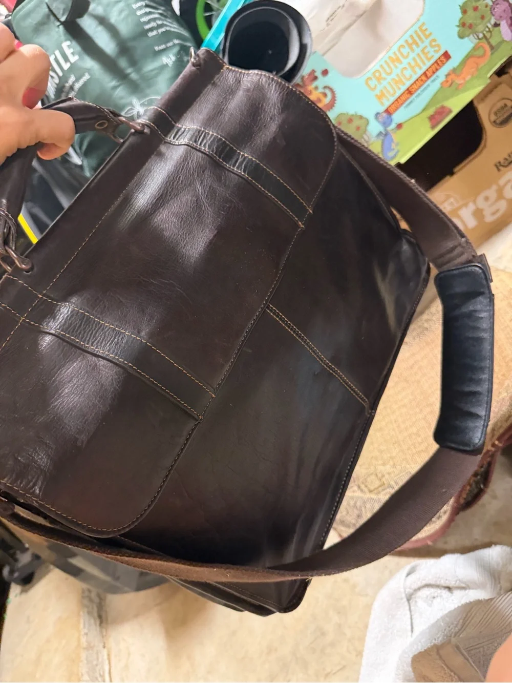 Kenneth Cole Reaction Brown Leather Laptop Business Messenger Bag Briefcase 16